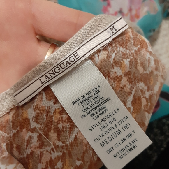 Elegant Top - Picture 3 of 3